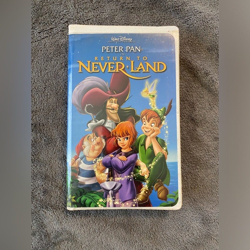 Peter Pan Return to Never Land VHS